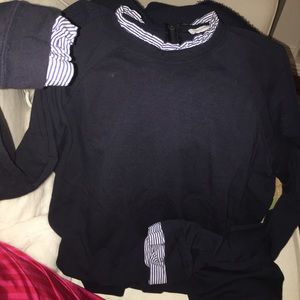 Carolina Belle sweatshirt-like top large
